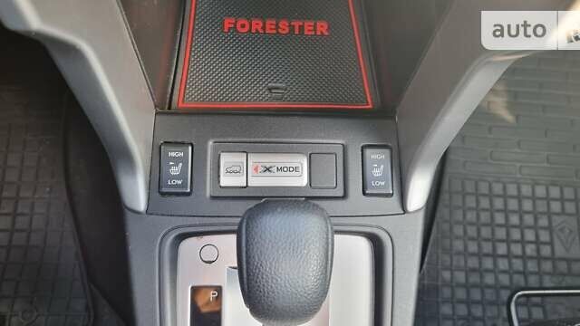 Білий Субару Forester, об'ємом двигуна 2 л та пробігом 86 тис. км за 13400 $, фото 22 на Automoto.ua