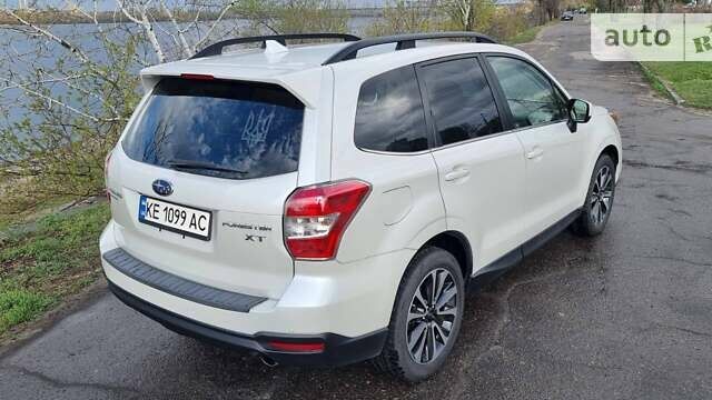 Білий Субару Forester, об'ємом двигуна 2 л та пробігом 86 тис. км за 13400 $, фото 6 на Automoto.ua