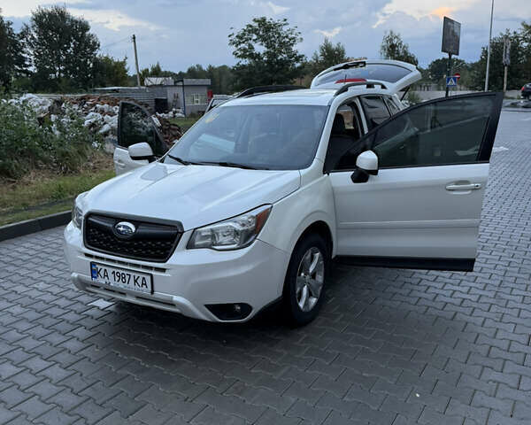 Білий Субару Forester, об'ємом двигуна 2.5 л та пробігом 199 тис. км за 11500 $, фото 25 на Automoto.ua