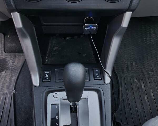 Белый Субару Форестер, объемом двигателя 2.5 л и пробегом 210 тыс. км за 11000 $, фото 11 на Automoto.ua
