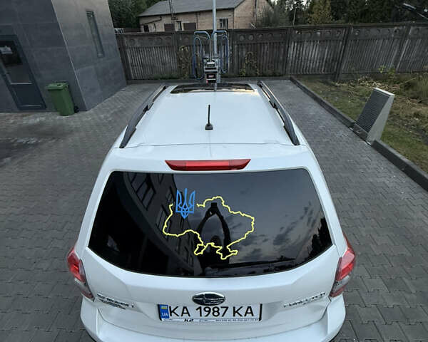 Білий Субару Forester, об'ємом двигуна 2.5 л та пробігом 199 тис. км за 11500 $, фото 28 на Automoto.ua