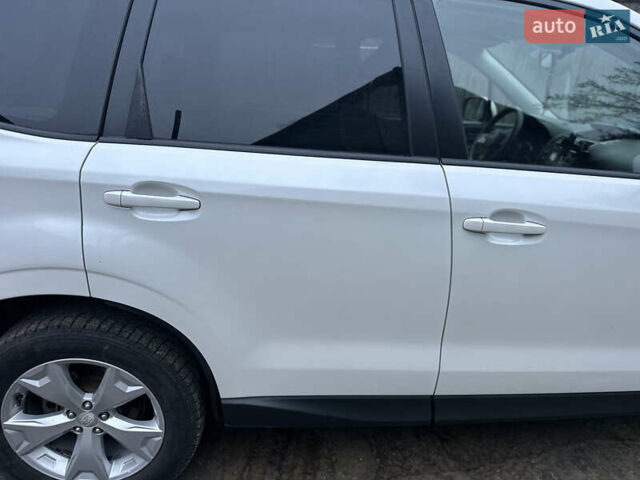 Білий Субару Forester, об'ємом двигуна 2.46 л та пробігом 146 тис. км за 13300 $, фото 21 на Automoto.ua