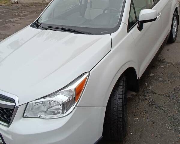 Белый Субару Форестер, объемом двигателя 2.5 л и пробегом 108 тыс. км за 12500 $, фото 2 на Automoto.ua