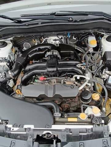 Белый Субару Форестер, объемом двигателя 2.5 л и пробегом 108 тыс. км за 12500 $, фото 16 на Automoto.ua