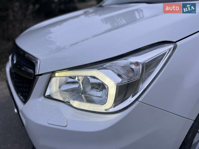 Білий Субару Forester, об'ємом двигуна 2.5 л та пробігом 143 тис. км за 15800 $, фото 36 на Automoto.ua