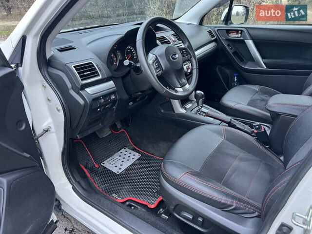 Білий Субару Forester, об'ємом двигуна 2.5 л та пробігом 143 тис. км за 15800 $, фото 10 на Automoto.ua