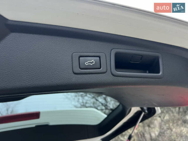 Білий Субару Forester, об'ємом двигуна 2.5 л та пробігом 143 тис. км за 15800 $, фото 27 на Automoto.ua