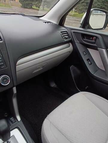 Белый Субару Форестер, объемом двигателя 2.5 л и пробегом 108 тыс. км за 12500 $, фото 13 на Automoto.ua