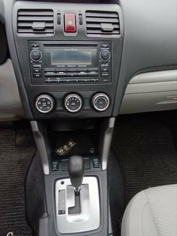 Белый Субару Форестер, объемом двигателя 2.5 л и пробегом 108 тыс. км за 12500 $, фото 12 на Automoto.ua