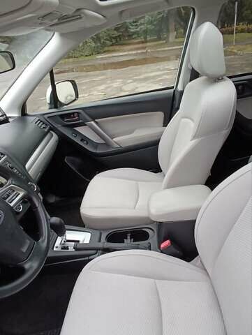 Белый Субару Форестер, объемом двигателя 2.5 л и пробегом 108 тыс. км за 12500 $, фото 14 на Automoto.ua