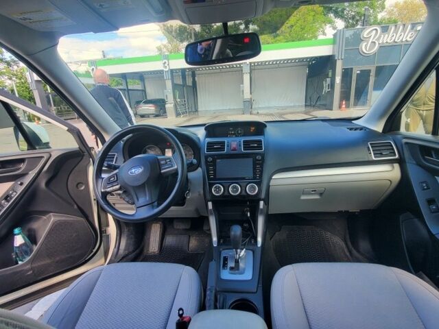 Белый Субару Форестер, объемом двигателя 2.5 л и пробегом 113 тыс. км за 13800 $, фото 1 на Automoto.ua