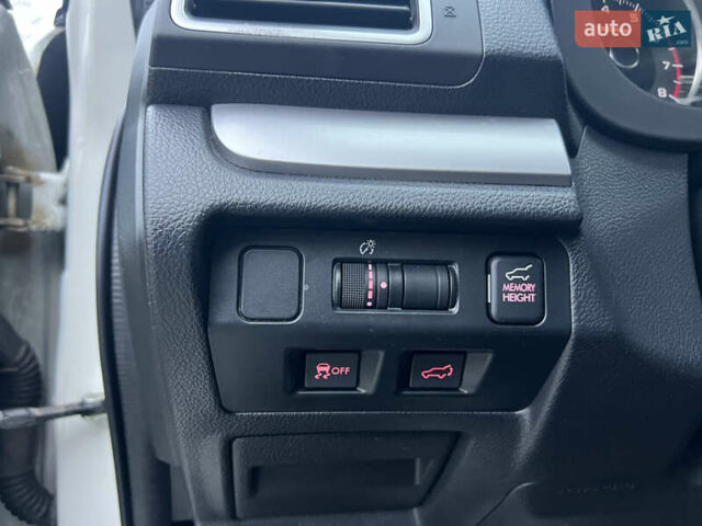 Білий Субару Forester, об'ємом двигуна 2.5 л та пробігом 143 тис. км за 15800 $, фото 12 на Automoto.ua