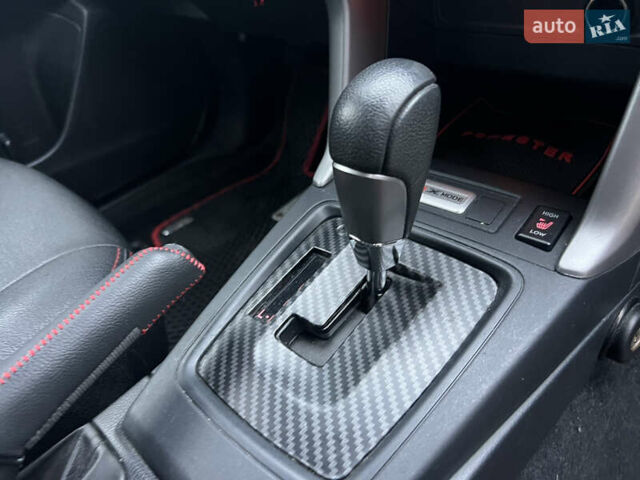 Білий Субару Forester, об'ємом двигуна 2.5 л та пробігом 143 тис. км за 15800 $, фото 17 на Automoto.ua