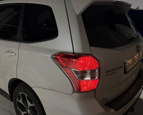 Білий Субару Forester, об'ємом двигуна 2 л та пробігом 168 тис. км за 16000 $, фото 1 на Automoto.ua