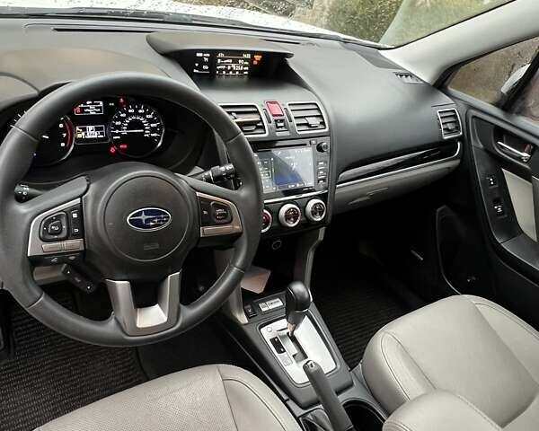 Белый Субару Форестер, объемом двигателя 2.46 л и пробегом 180 тыс. км за 12200 $, фото 19 на Automoto.ua