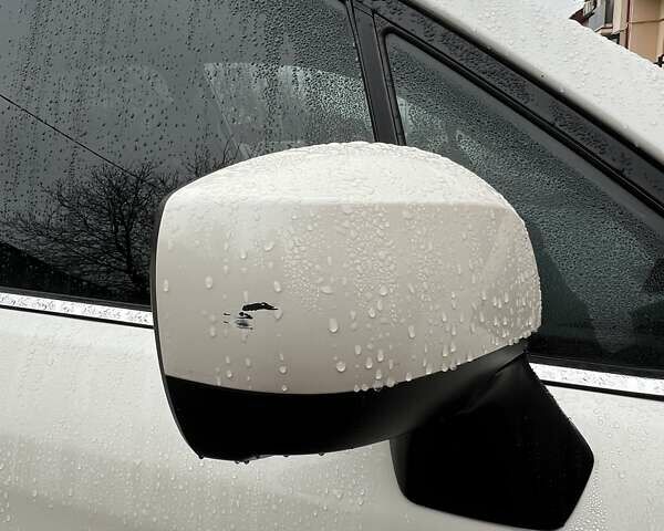 Белый Субару Форестер, объемом двигателя 2.46 л и пробегом 180 тыс. км за 12200 $, фото 8 на Automoto.ua