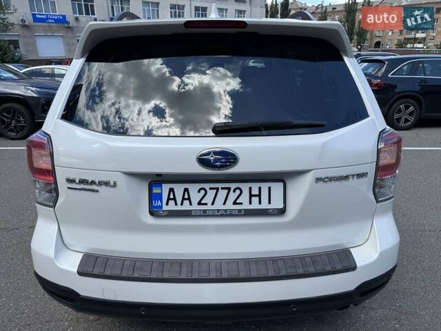 Білий Субару Forester, об'ємом двигуна 2.5 л та пробігом 77 тис. км за 19300 $, фото 6 на Automoto.ua