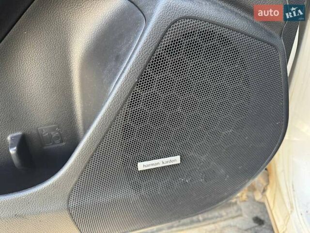 Білий Субару Forester, об'ємом двигуна 2.5 л та пробігом 241 тис. км за 8800 $, фото 7 на Automoto.ua