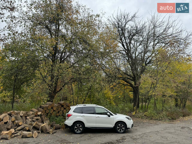 Белый Субару Форестер, объемом двигателя 2.5 л и пробегом 120 тыс. км за 16900 $, фото 10 на Automoto.ua