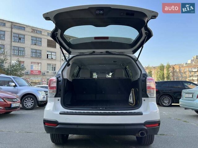 Білий Субару Forester, об'ємом двигуна 2.5 л та пробігом 77 тис. км за 19300 $, фото 9 на Automoto.ua
