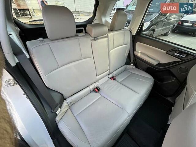 Білий Субару Forester, об'ємом двигуна 2.5 л та пробігом 77 тис. км за 19300 $, фото 35 на Automoto.ua