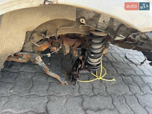 Білий Субару Forester, об'ємом двигуна 2.5 л та пробігом 241 тис. км за 8800 $, фото 16 на Automoto.ua