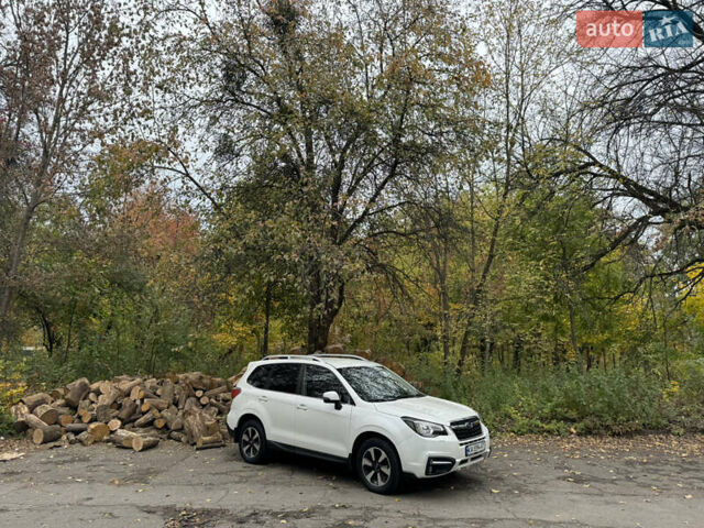 Белый Субару Форестер, объемом двигателя 2.5 л и пробегом 120 тыс. км за 16900 $, фото 23 на Automoto.ua