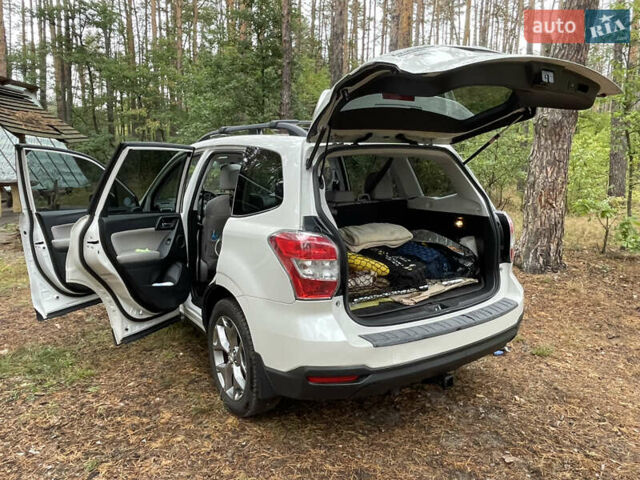 Белый Субару Форестер, объемом двигателя 2.5 л и пробегом 101 тыс. км за 14900 $, фото 11 на Automoto.ua