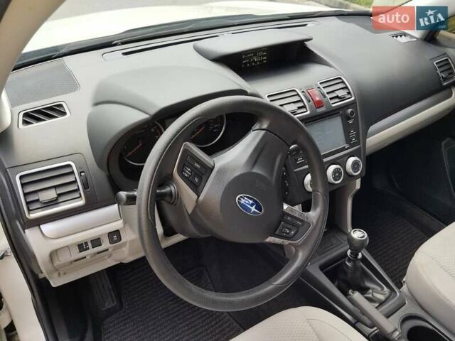 Субару Форестер 2016 в Харькове на Automoto.ua Белый Субару Форестер, объемом двигателя 2.5 л и пробегом 120 тыс. км за 12900 $, фото 9 на Automoto.ua