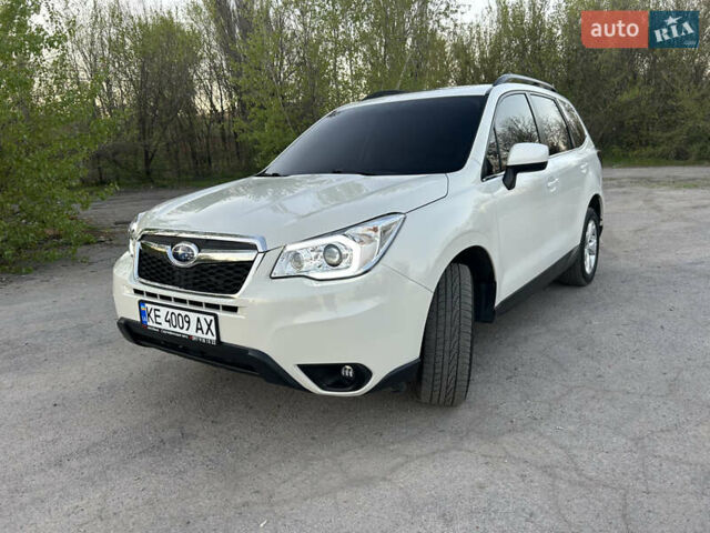 Белый Субару Форестер, объемом двигателя 2.5 л и пробегом 150 тыс. км за 14800 $, фото 15 на Automoto.ua