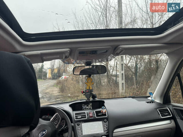 Белый Субару Форестер, объемом двигателя 2.46 л и пробегом 140 тыс. км за 11700 $, фото 12 на Automoto.ua