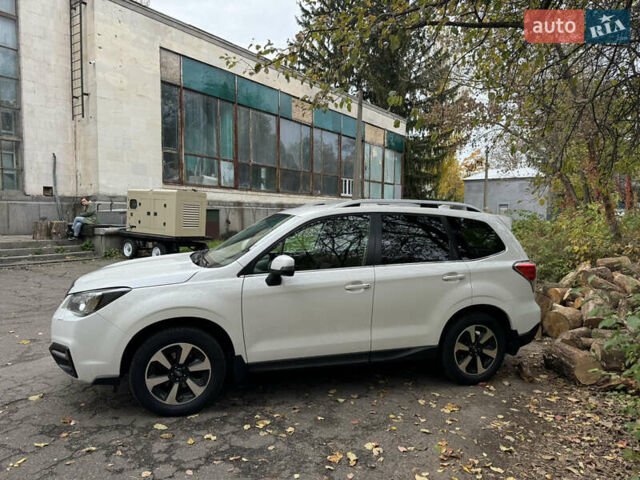 Белый Субару Форестер, объемом двигателя 2.5 л и пробегом 120 тыс. км за 16900 $, фото 6 на Automoto.ua
