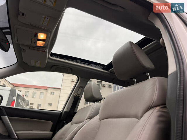 Белый Субару Форестер, объемом двигателя 2.5 л и пробегом 133 тыс. км за 13000 $, фото 20 на Automoto.ua