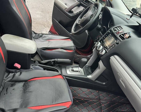 Белый Субару Форестер, объемом двигателя 2.46 л и пробегом 140 тыс. км за 11700 $, фото 14 на Automoto.ua