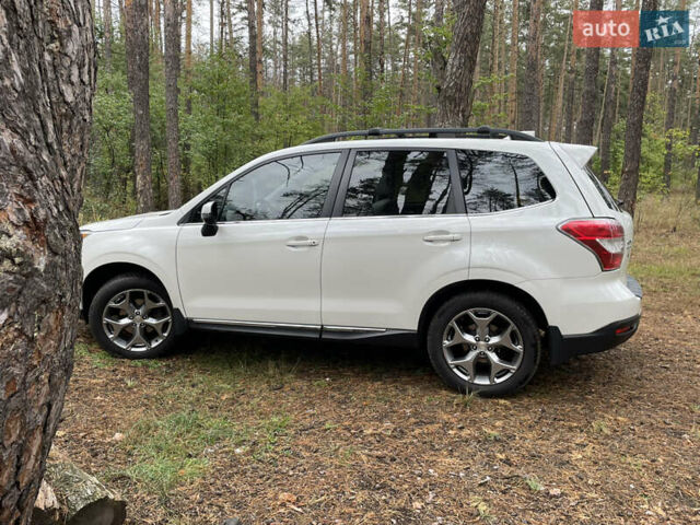 Белый Субару Форестер, объемом двигателя 2.5 л и пробегом 101 тыс. км за 14900 $, фото 5 на Automoto.ua