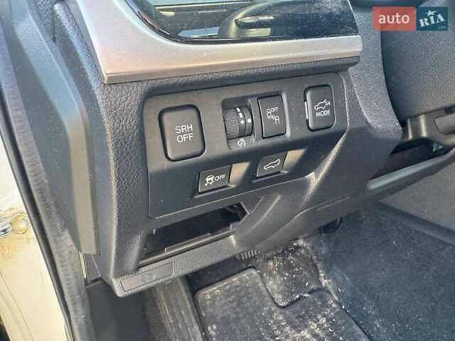 Білий Субару Forester, об'ємом двигуна 2.5 л та пробігом 241 тис. км за 8800 $, фото 8 на Automoto.ua