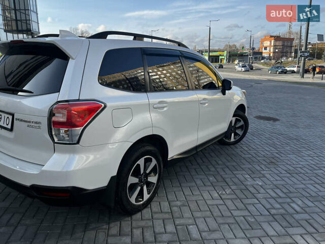 Білий Субару Forester, об'ємом двигуна 2.5 л та пробігом 115 тис. км за 15499 $, фото 6 на Automoto.ua