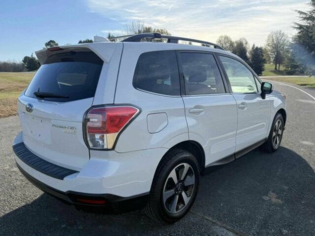 Білий Субару Forester, об'ємом двигуна 2.5 л та пробігом 66 тис. км за 5500 $, фото 4 на Automoto.ua