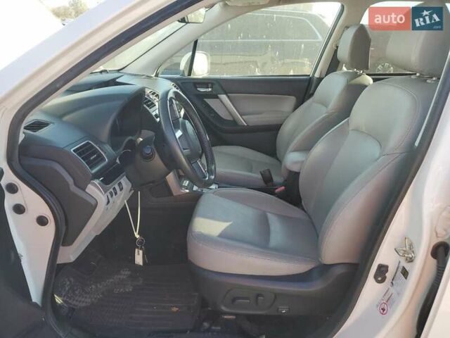 Білий Субару Forester, об'ємом двигуна 2.5 л та пробігом 173 тис. км за 2700 $, фото 6 на Automoto.ua