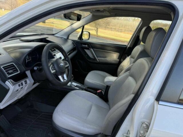 Білий Субару Forester, об'ємом двигуна 2.5 л та пробігом 66 тис. км за 5500 $, фото 9 на Automoto.ua