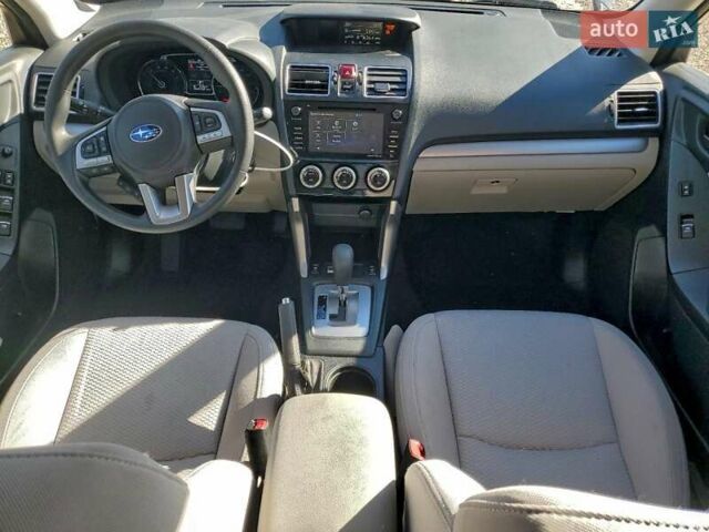 Белый Субару Форестер, объемом двигателя 2.5 л и пробегом 109 тыс. км за 1900 $, фото 7 на Automoto.ua