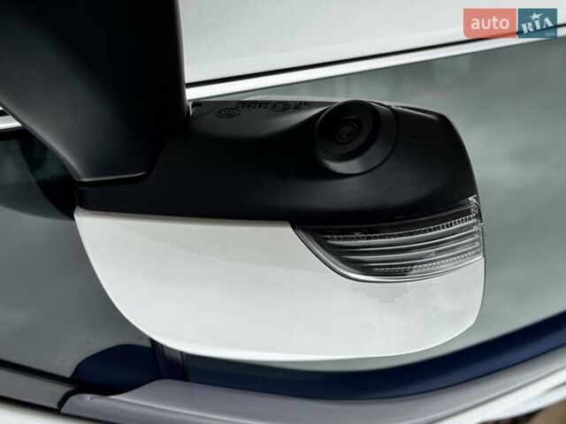 Белый Субару Форестер, объемом двигателя 2.5 л и пробегом 52 тыс. км за 24000 $, фото 18 на Automoto.ua