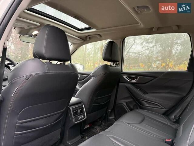 Белый Субару Форестер, объемом двигателя 2.5 л и пробегом 108 тыс. км за 20990 $, фото 22 на Automoto.ua