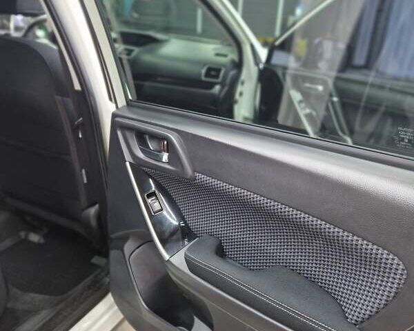 Білий Субару Forester, об'ємом двигуна 2.46 л та пробігом 155 тис. км за 19000 $, фото 13 на Automoto.ua