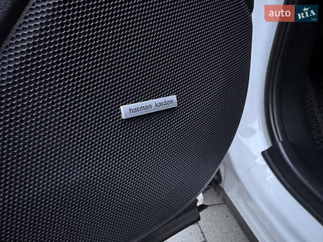 Білий Субару Forester, об'ємом двигуна 2.5 л та пробігом 112 тис. км за 27500 $, фото 11 на Automoto.ua