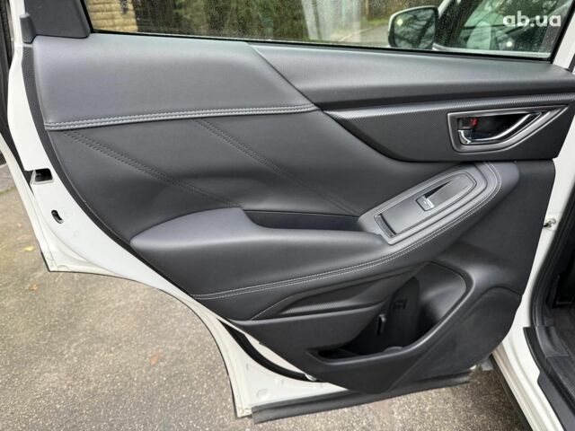 Білий Субару Forester, об'ємом двигуна 2.5 л та пробігом 108 тис. км за 20990 $, фото 20 на Automoto.ua