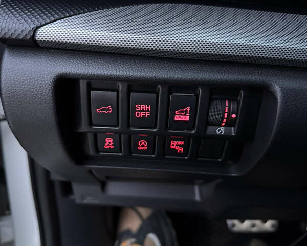 Білий Субару Forester, об'ємом двигуна 2.5 л та пробігом 112 тис. км за 27500 $, фото 21 на Automoto.ua