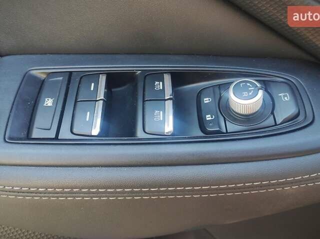 Белый Субару Форестер, объемом двигателя 2.5 л и пробегом 94 тыс. км за 26100 $, фото 24 на Automoto.ua