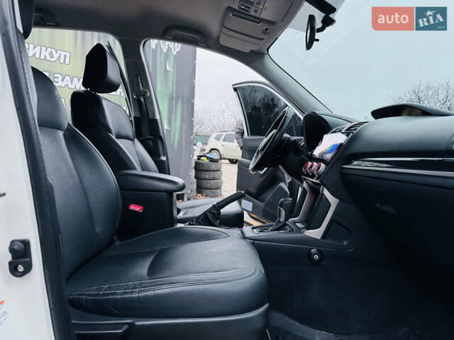 Белый Субару Форестер, объемом двигателя 2.5 л и пробегом 117 тыс. км за 22300 $, фото 19 на Automoto.ua