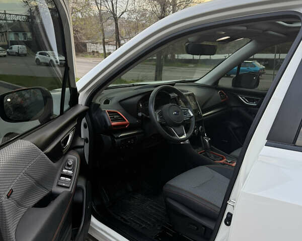 Білий Субару Forester, об'ємом двигуна 2.5 л та пробігом 33 тис. км за 22900 $, фото 9 на Automoto.ua